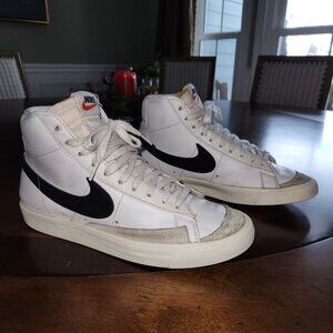 Nike Blazer Mid 77, Men's size 10
